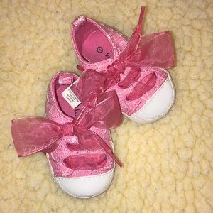 Koala Kids Embroidered Crib Shoes - size 1